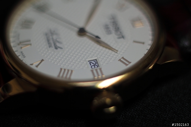 [開箱]TISSOT Le Locle 力洛克圖騰紋機械錶