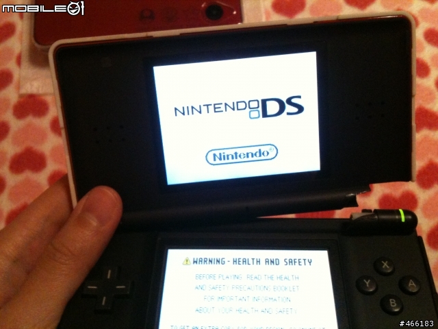 [開箱] 美規DSi XL 超級瑪利歐25週年紀念版 + DS遊戲: 植物打殭屍