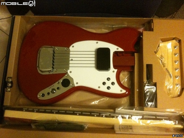 RockBand 3 Pro Guitar 讓你感受真實吉他的遊戲!!