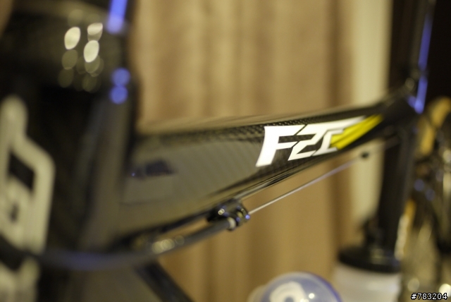 felt f2-c 黑旋風入手