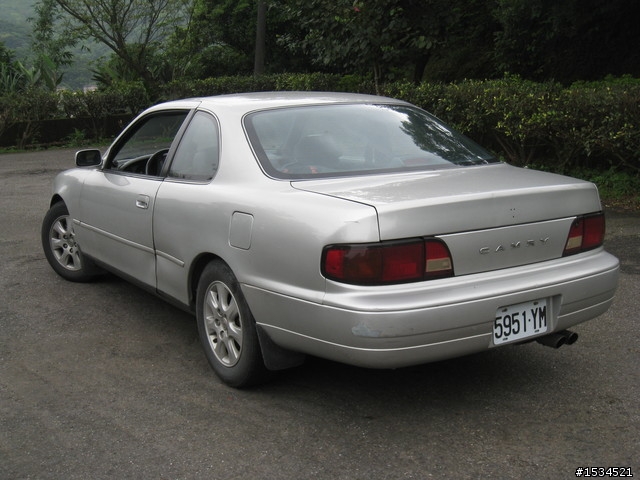 1993年的雙門camry老車翻新開箱