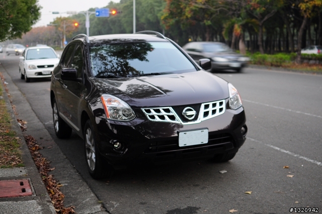 [開關箱分享] NISSAN ROGUE SL 旗艦 黑鑽紫 [圖多]
