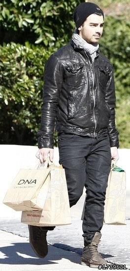[開箱文]ALLSAINTS 皮衣- Neuman Leather Jacket