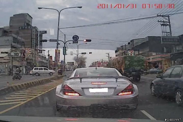 今天遇到的SL65 AMG
