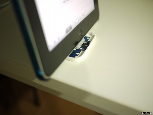 蘋果禁衛軍-iPad連接universal Dock來實現用遙控器遙控ipad！ Remote Control！