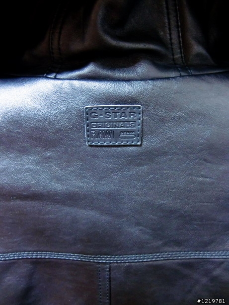 [分享]G STAR RAW  連帽皮衣