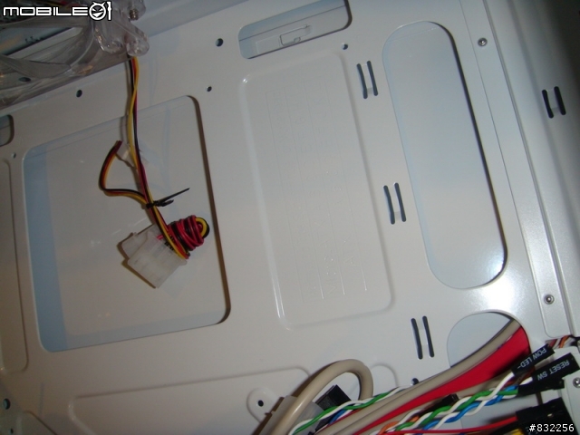 [外行人開箱]-Cooler Master 690 II Advanced WHITE(圖很多)