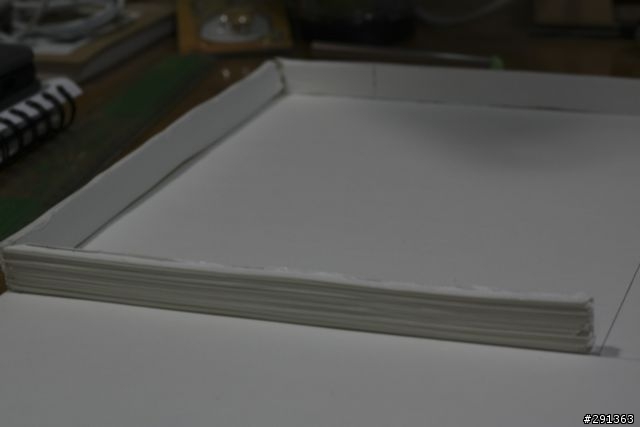 [自製] 線裝本 iPad 套（不知有沒有保護功能）