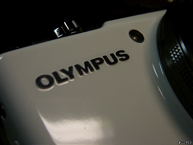 [開箱] Olympus XZ-1 機身細節+背帶綁法(2/1更新)