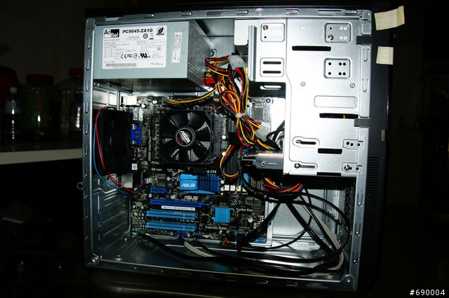 ASUS CM1530-645Y70A 開箱