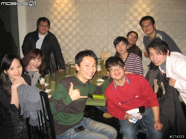 2011.1.8  生日宴會（開箱文）