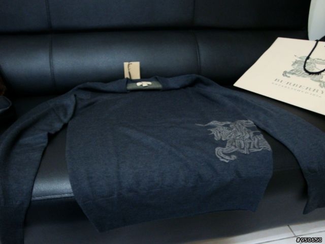 Burberry羊毛衣