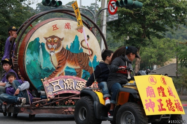 有沒有人對於拍廟會活動在行的