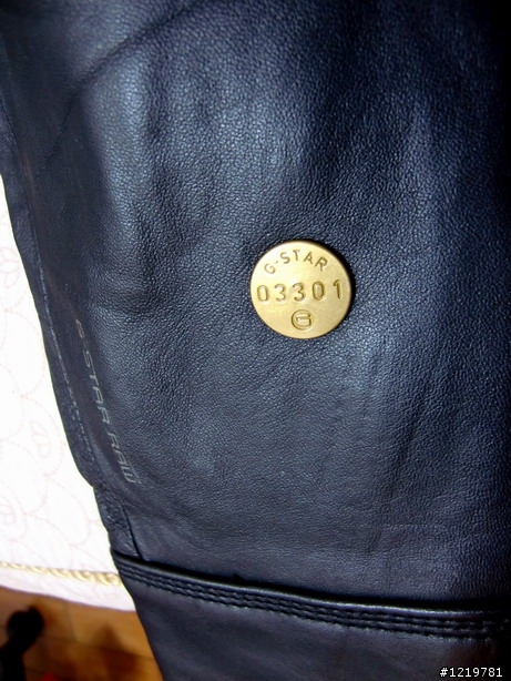 [分享]G STAR RAW  連帽皮衣