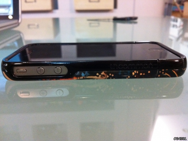 uncommon iPhone4 設計師限量新殼入手！
