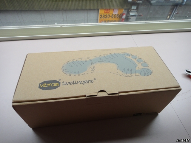 [開箱&心得分享]真的不是阿公耕田用的那種鞋呀! -Vibram FiveFingers TrekSport 五指鞋