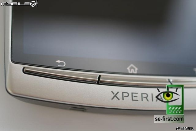 XPERIA ARC银色微距特写。。。。超美哦。。基准测试得分非常的高。。。