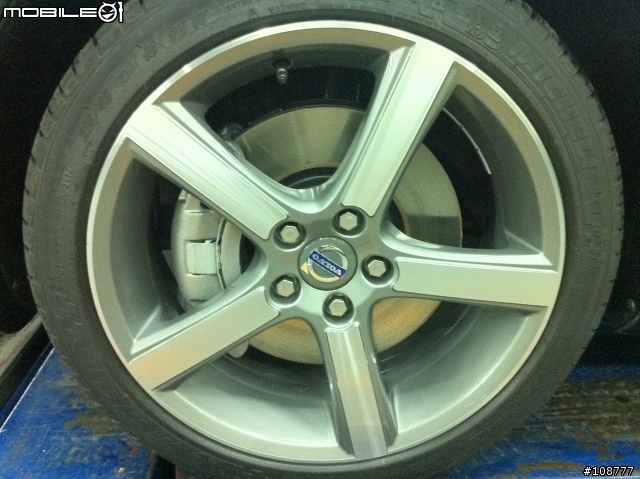 【開箱】V50 D4 R，已交車，終於可以更新圖片了