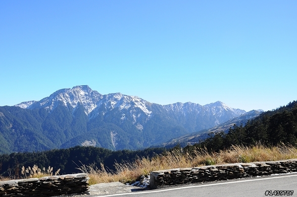 合歡山爆走兄弟在600km的旅程裡油0感動無價
