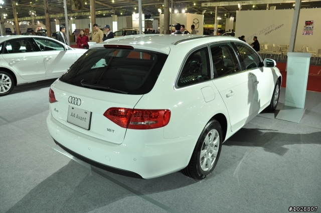 [圖多分享] VW T5 Multivan 可愛小白入手 + 冷冷清清的台中車展VAG版