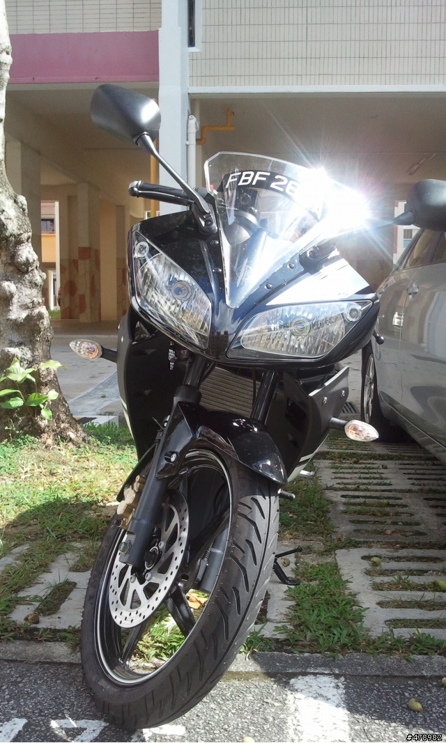 遲來的開箱文-Yamaha YZF-R15 in Singapore.
