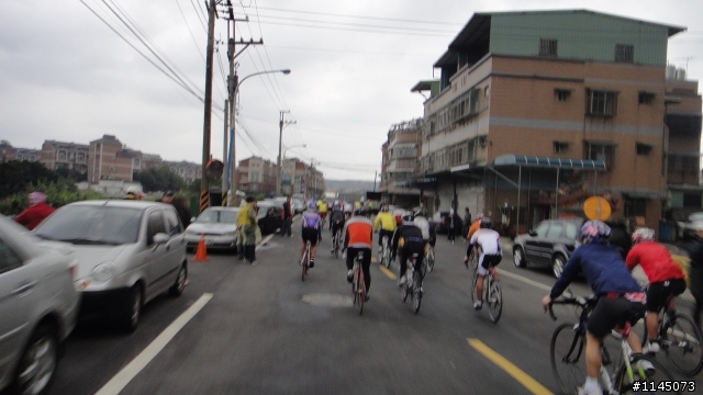 [寒]辛茹苦之20110116桃園north face鐵人二項！