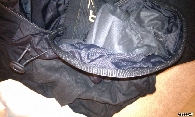 非常不專業之Superdry Premier Pea Trench Coat 開箱文
