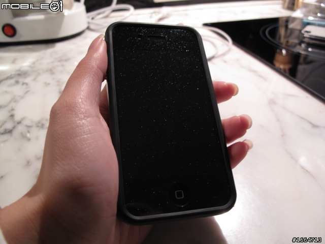 iTough的iphone4潮流保護貼