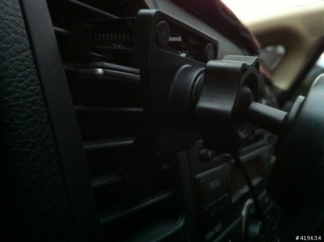 Kensington  IPHONE4 車架 到手勒~