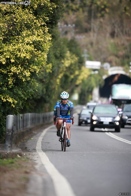 糖水片...南投縣2011年全國自由車公路賽 （大雁隧道出口）