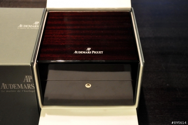 AP 愛彼 Royal Oak 皇家橡樹Offshore計時 白熊貓款開箱簍~
