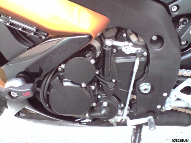 開箱 圓夢的阿魯 GSX-R750 2010