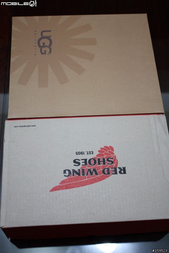 [敗家之路不能行-PART1]女王的UGG 單扣雪靴+番外篇RED WING 1907