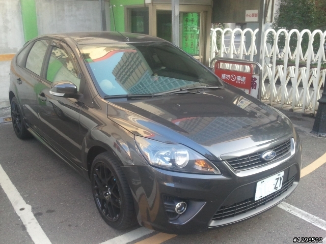 -開箱文- 1/24交車 就換新鞋和襪子了! FOCUS TDCI
