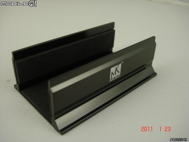 萌科技USB3.0 3.5吋外接盒TIP-375U3-BK 高質感LED即時顯示傳輸速度 開箱不專業測試~