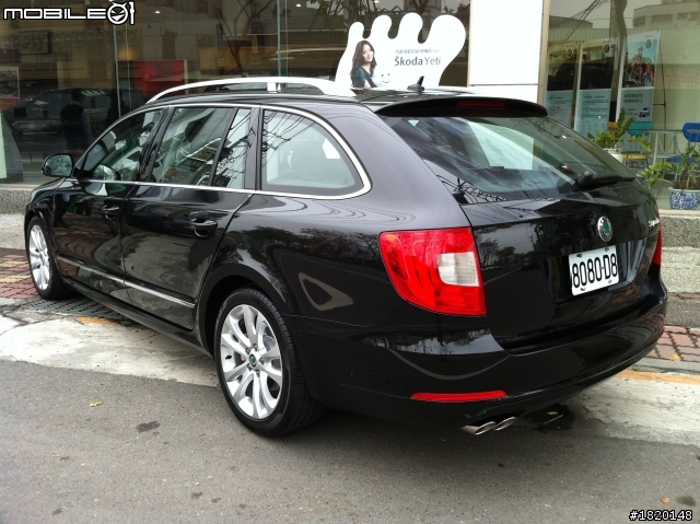 Skoda Superb Combi 2.0TDI全景天窗~開箱+對SKODA的心得...