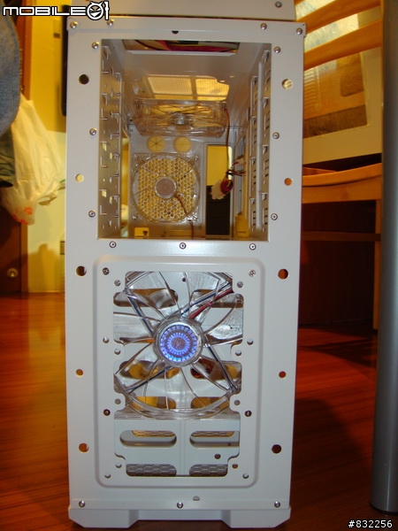 [外行人開箱]-Cooler Master 690 II Advanced WHITE(圖很多)