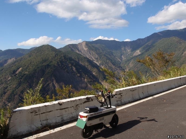 騎著 HONDA MOTOCOMPO 征服埡口 南橫之旅 ! ( 西部 )