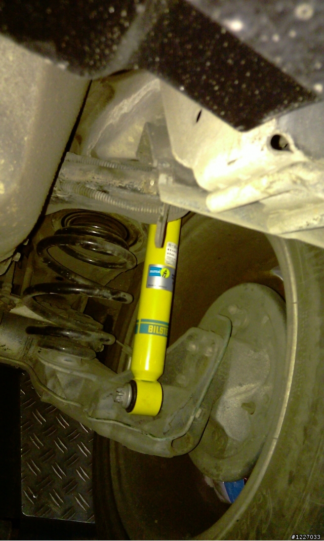 [開箱] 倍適登Bilstein B6 上身的 Corsa C... 兼談坎坷的底盤演化史