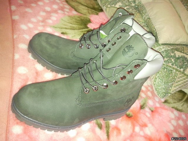 Timberland 42561 鐵灰六吋靴 不專業分享