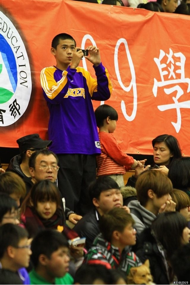HBL-八強之能仁VS青年<圖多>