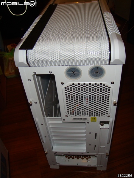[外行人開箱]-Cooler Master 690 II Advanced WHITE(圖很多)
