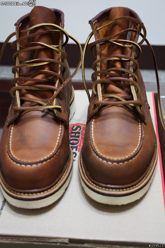 [敗家之路不能行-PART1]女王的UGG 單扣雪靴+番外篇RED WING 1907