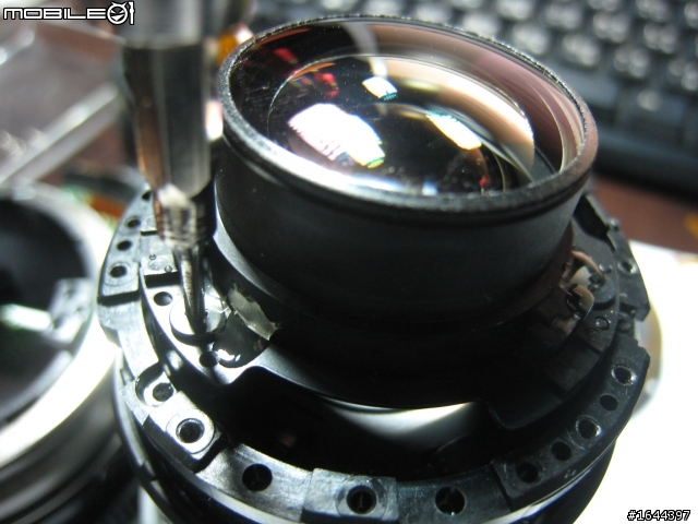 為 EFS 17-85mm IS USM 鏡頭的 Err99 解穴