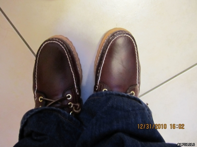 開箱~2010年最後一天入手的timberland 50009 酒紅雷根