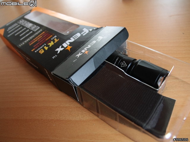 Fenix TK15開箱 同場加映Truvii手電筒光罩