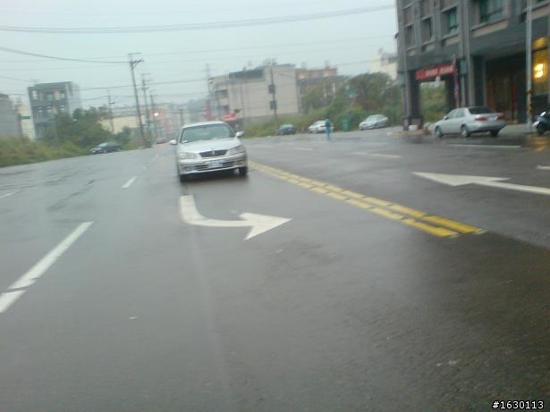 車子這樣停的?