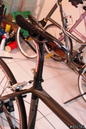 2011 SCOTT R1之FSA上身