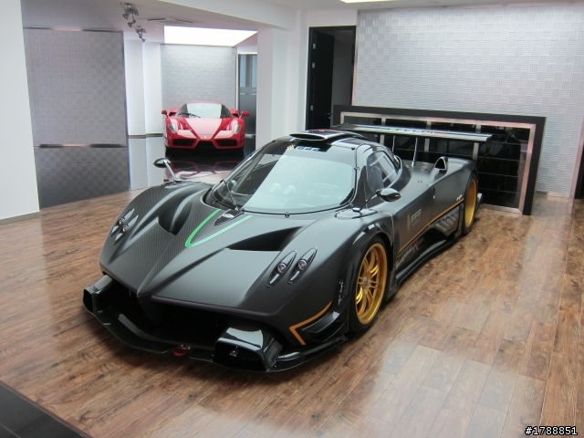 北京超跑俱樂部之Pagani Zonda R~吸睛度百分百