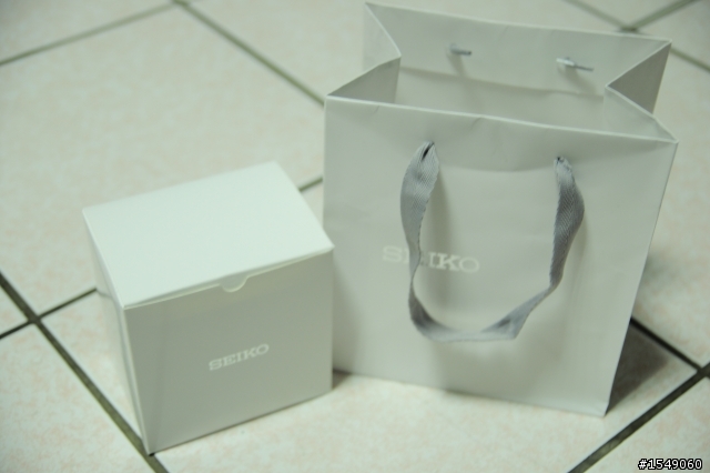 [分享] 暖暖心意的錶SEIKO之祝我自己生日快樂